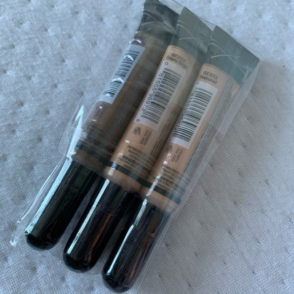 Concealer - Picture 3 of 3